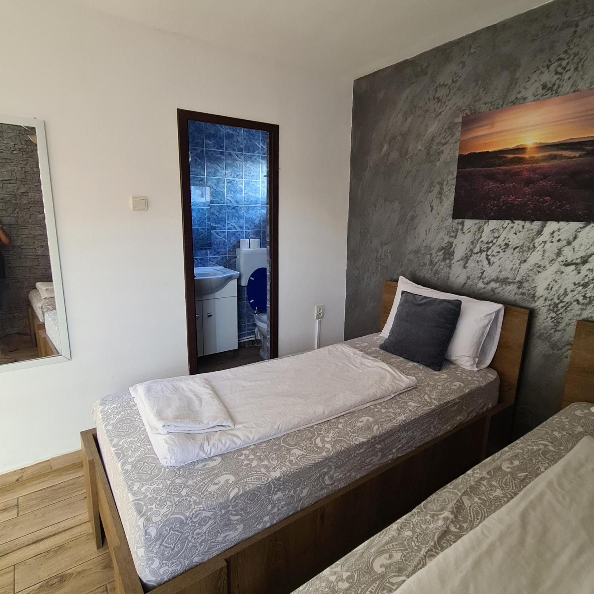 Vila Estera Therme Balotesti Ngoại thất bức ảnh