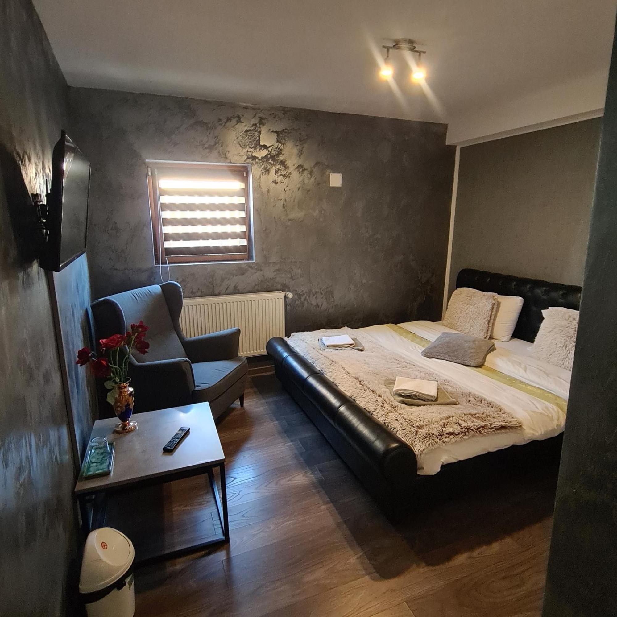 Vila Estera Therme Balotesti Ngoại thất bức ảnh